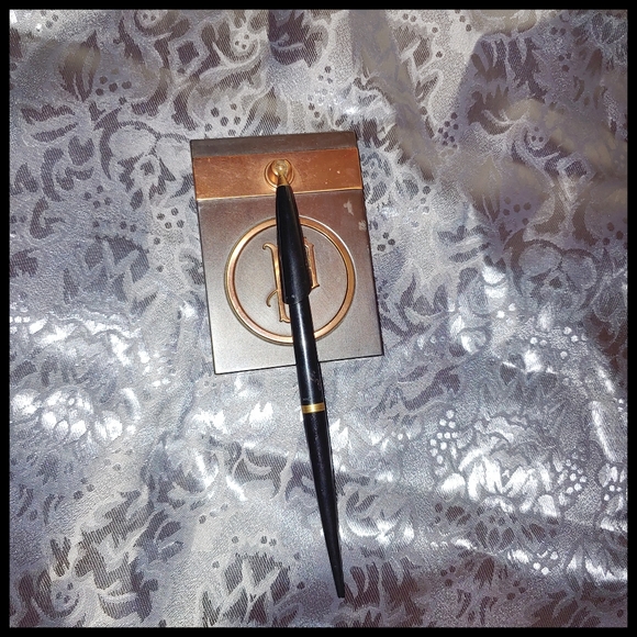 Vintage Hyde Park Desk Pen, Eversharp Monogram "P" - Picture 3 of 13